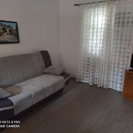 Apartment Kosor Zaboric Luaran gambar