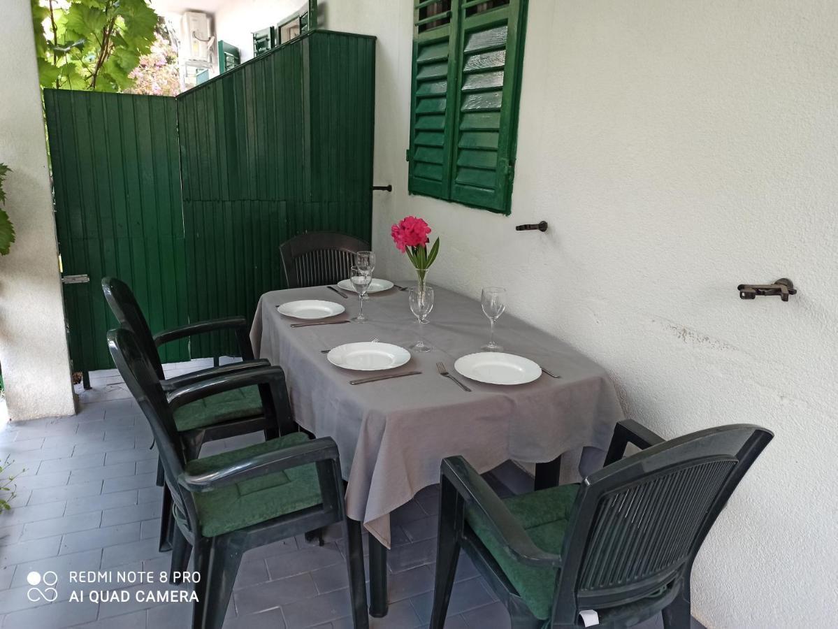 Apartment Kosor Zaboric Luaran gambar