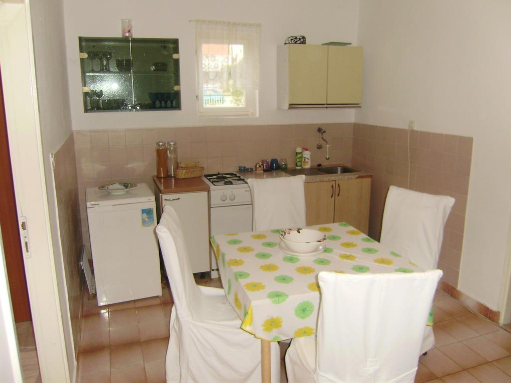 Apartment Kosor Zaboric Bilik gambar